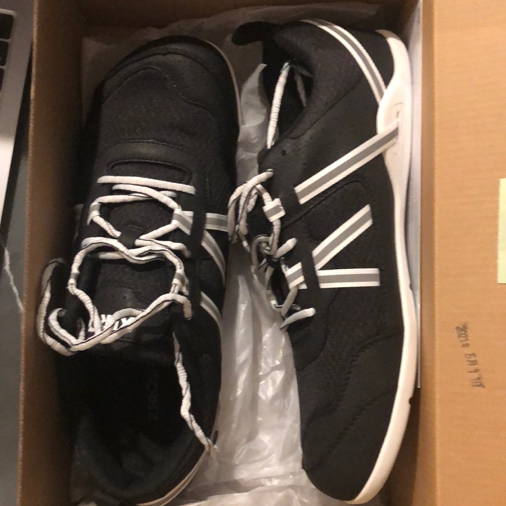 Zero shoe - black prio